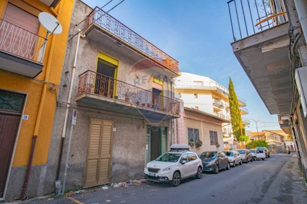 casa indipendente in vendita a San Giovanni la Punta