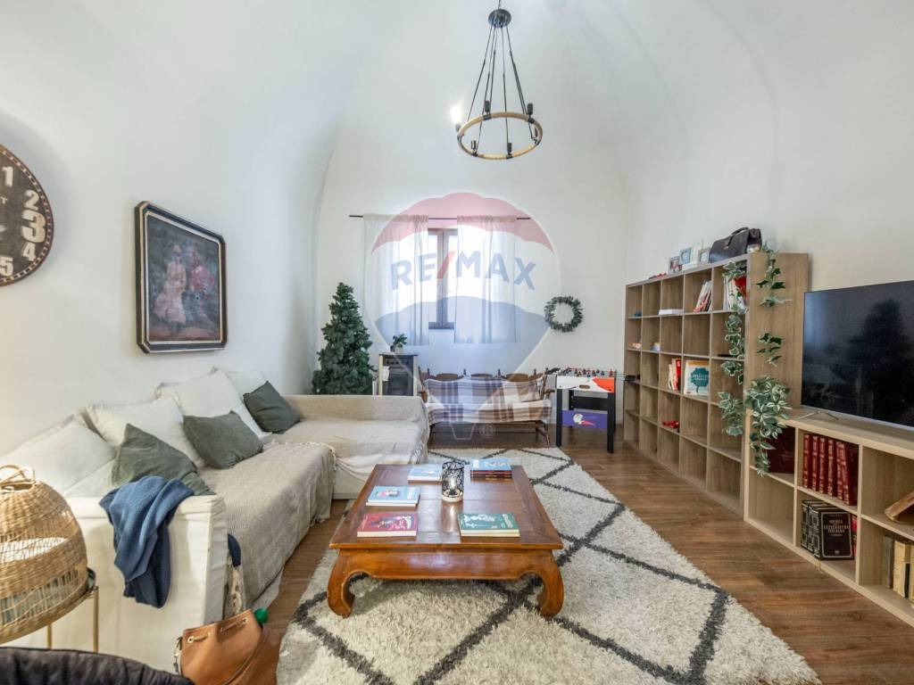 casa indipendente in vendita a San Giovanni la Punta