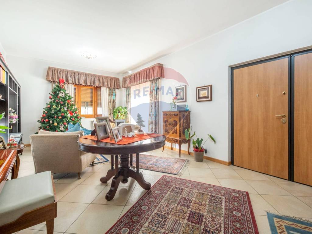 casa indipendente in vendita a San Giovanni la Punta