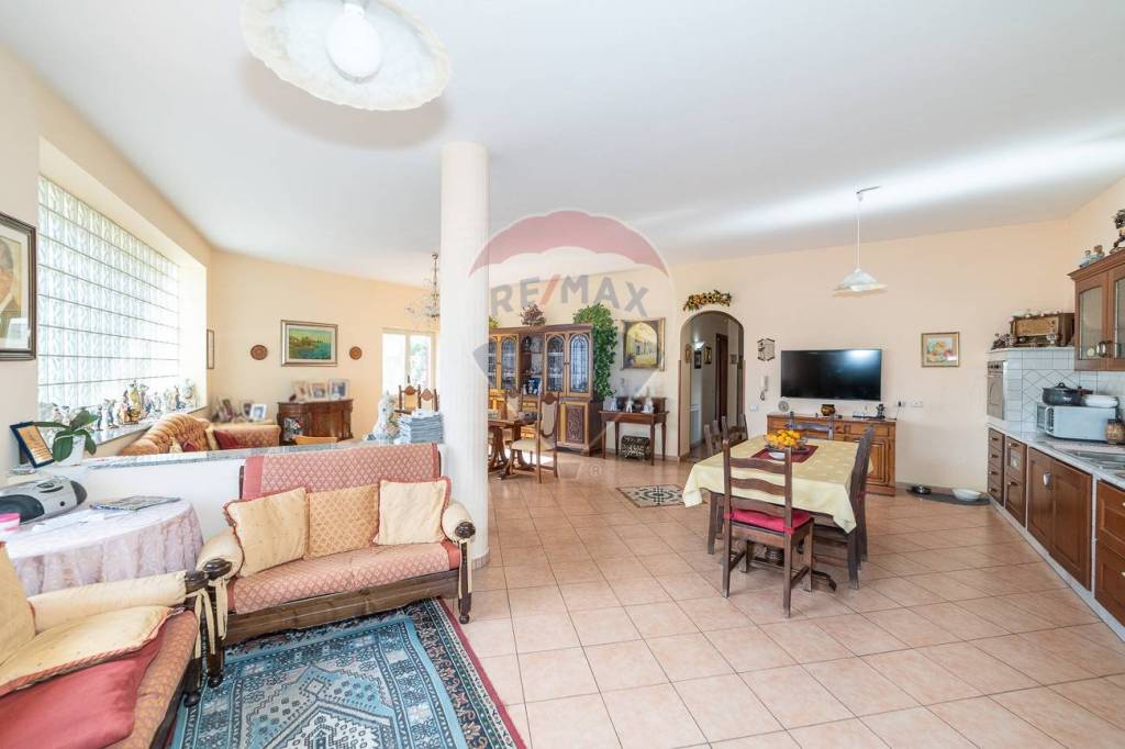 casa indipendente in vendita a San Giovanni la Punta