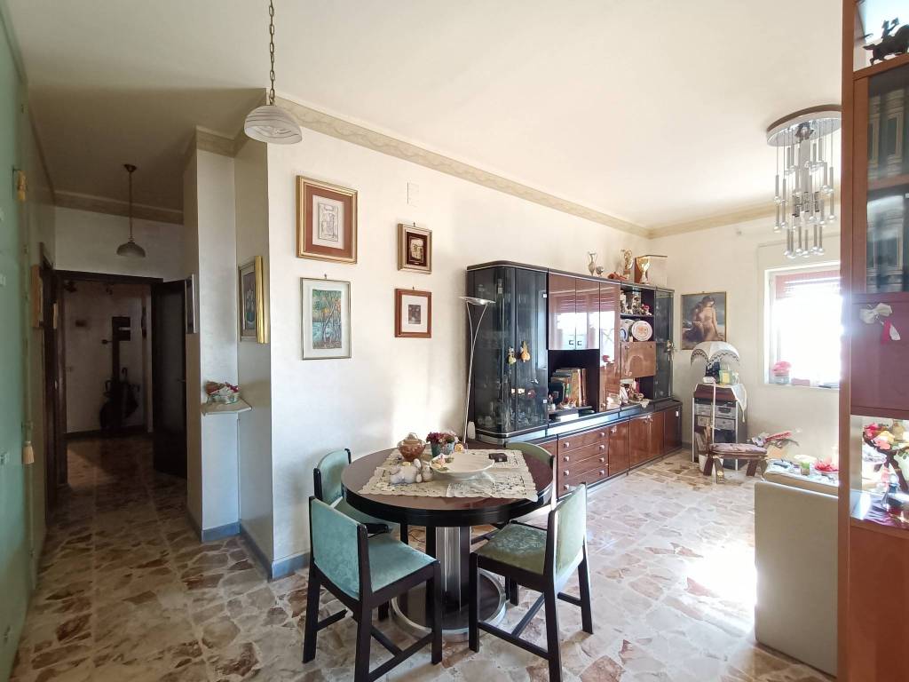 appartamento in vendita a San Giovanni la Punta in zona Trappeto