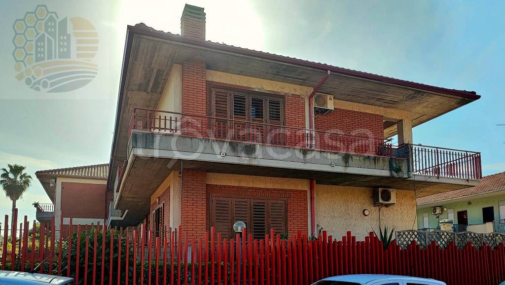casa indipendente in vendita a San Giovanni la Punta in zona Trappeto