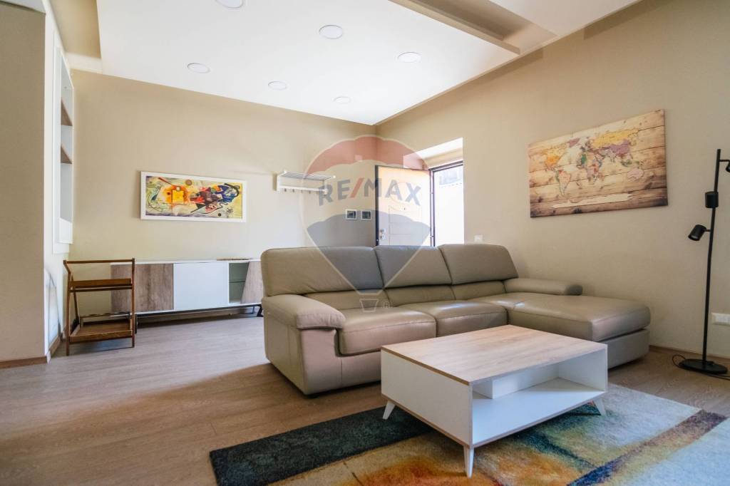 casa indipendente in vendita a San Giovanni la Punta