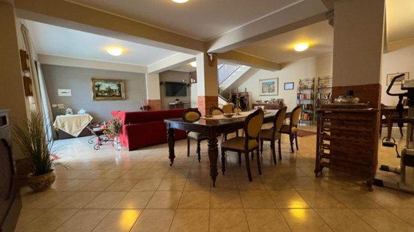 casa indipendente in vendita a San Giovanni la Punta