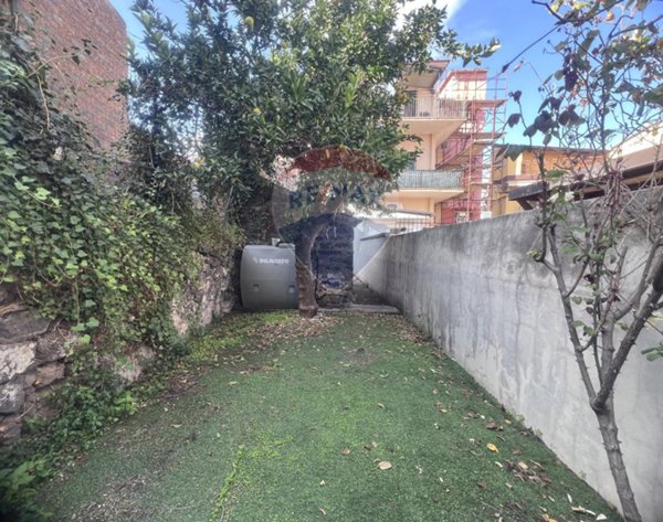 casa semindipendente in vendita a San Giovanni la Punta