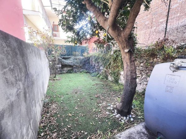 casa indipendente in vendita a San Giovanni la Punta