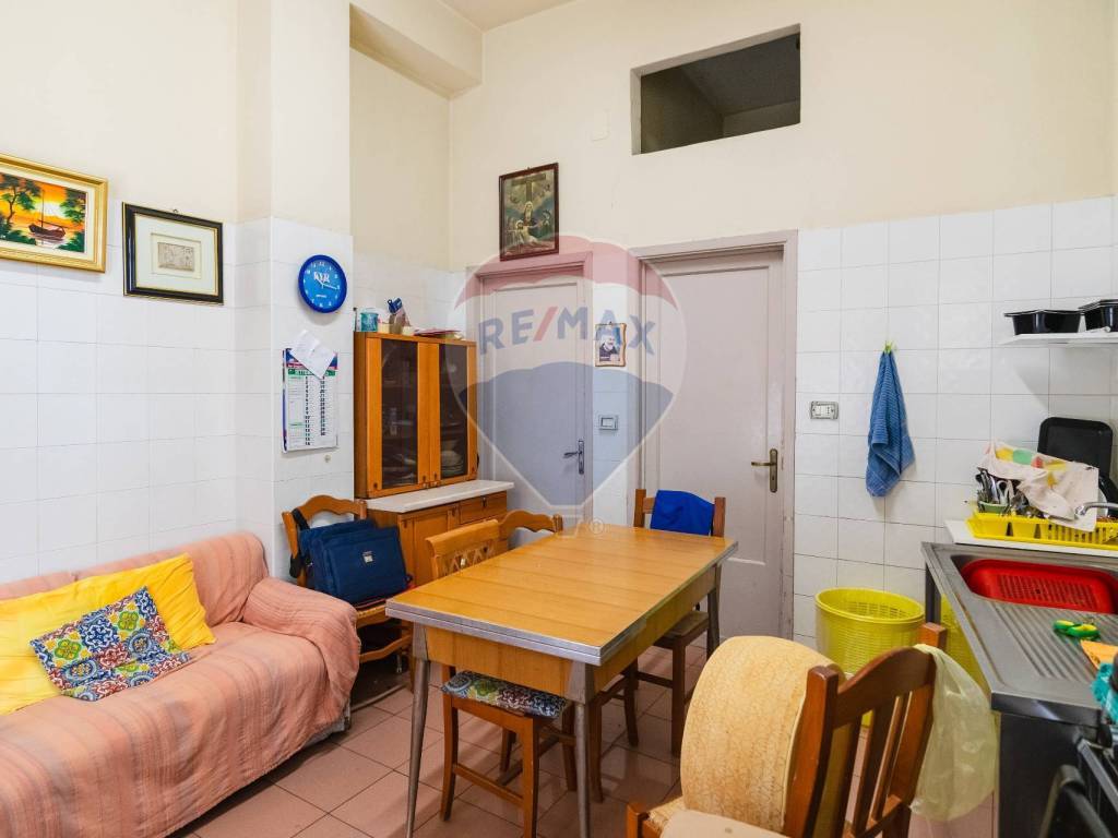 negozio in vendita a San Giovanni la Punta