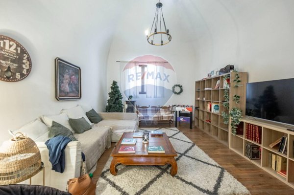 casa indipendente in vendita a San Giovanni la Punta