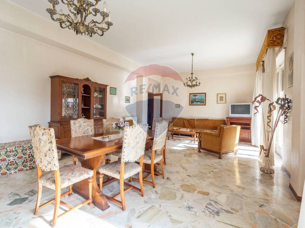 appartamento in vendita a San Giovanni la Punta in zona Trappeto