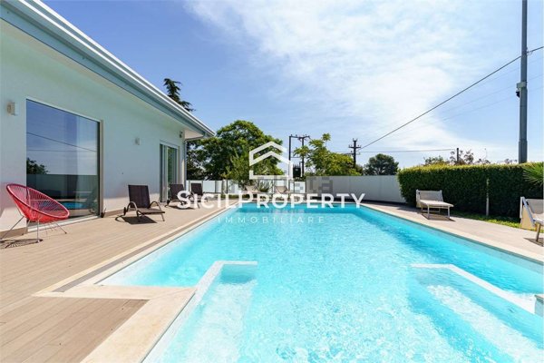 casa indipendente in vendita a San Giovanni la Punta