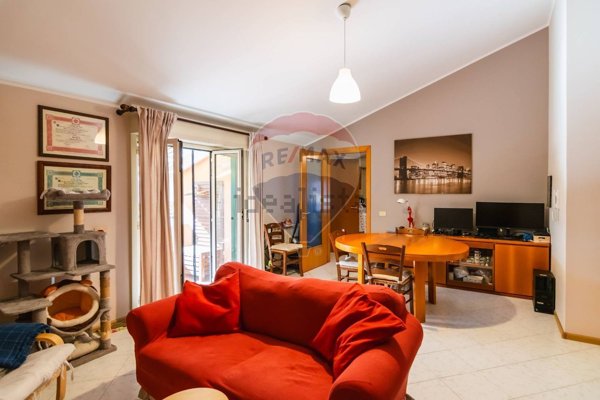 appartamento in vendita a San Giovanni la Punta in zona Trappeto