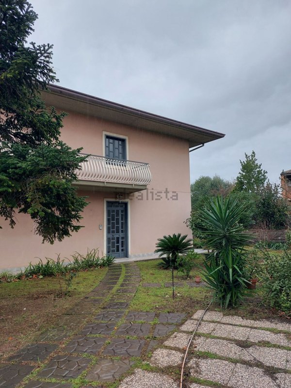 appartamento in vendita a San Giovanni la Punta in zona Trappeto