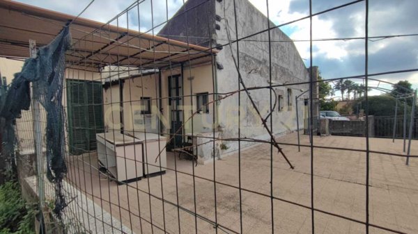 casa indipendente in vendita a San Giovanni la Punta