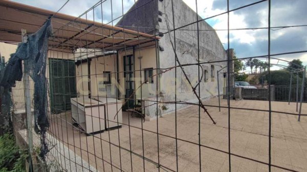 casa indipendente in vendita a San Giovanni la Punta