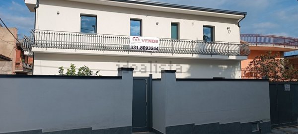 casa indipendente in vendita a San Giovanni la Punta