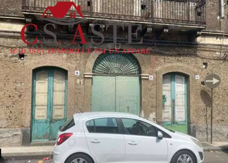 casa indipendente in vendita a San Giovanni la Punta