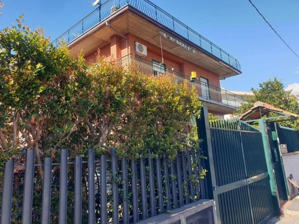 appartamento in vendita a San Giovanni la Punta in zona Trappeto