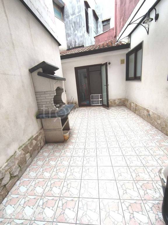 casa indipendente in vendita a San Giovanni la Punta