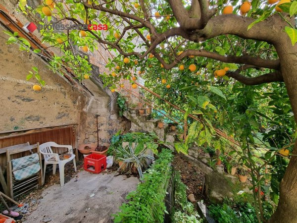 casa indipendente in vendita a San Giovanni la Punta