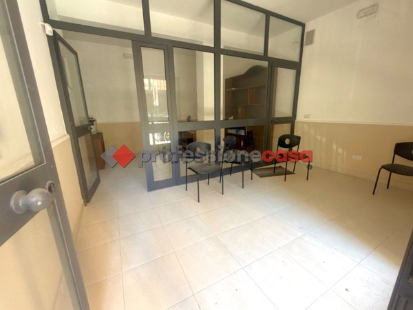 ufficio in vendita a San Giovanni la Punta in zona Trappeto