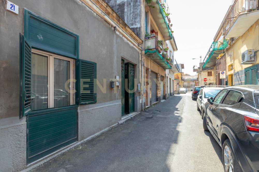 casa indipendente in vendita a San Giovanni la Punta