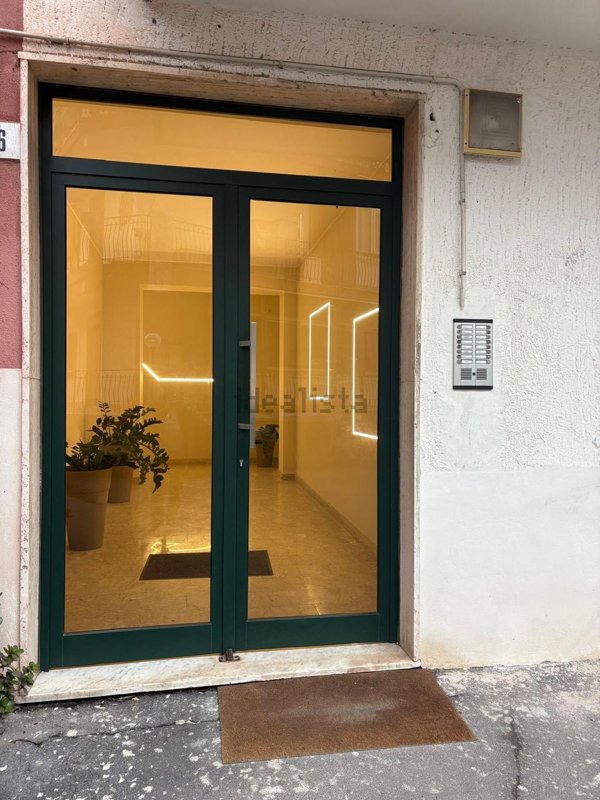 appartamento in vendita a San Giovanni la Punta in zona Trappeto