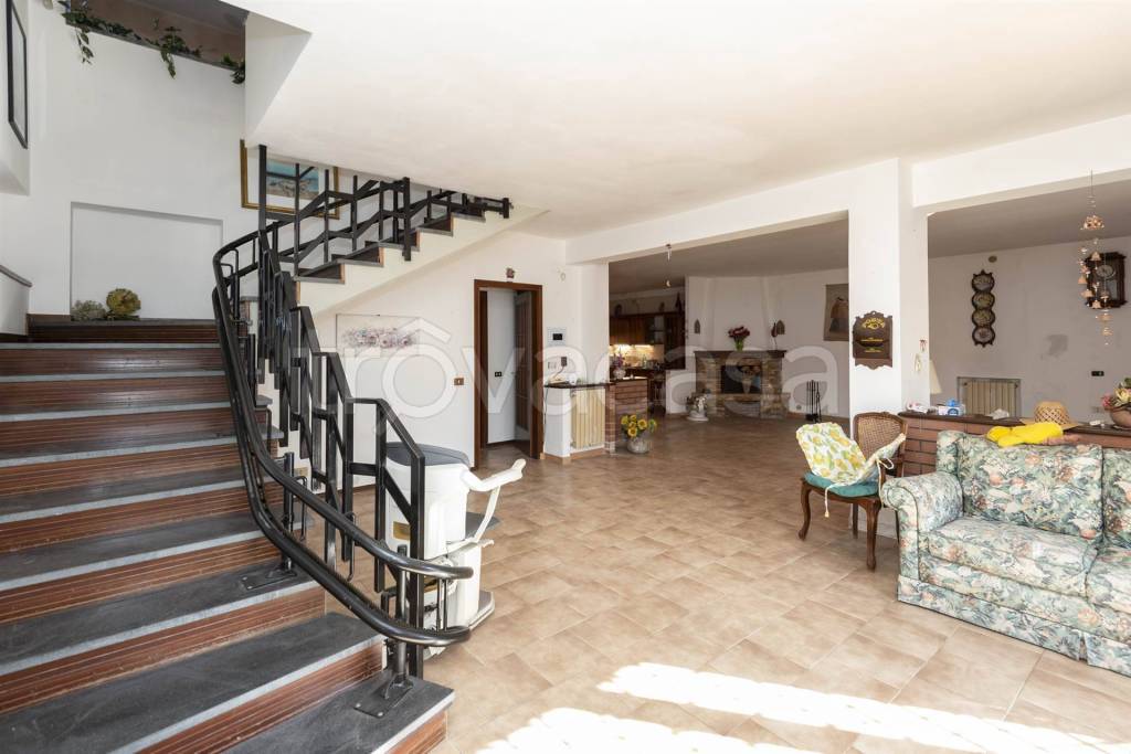 casa indipendente in vendita a San Giovanni la Punta