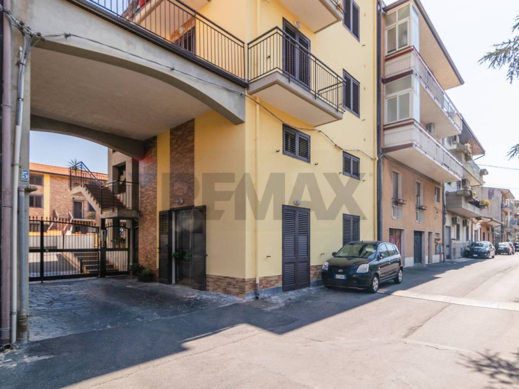 casa indipendente in vendita a San Giovanni la Punta