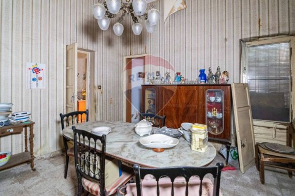 casa indipendente in vendita a San Giovanni la Punta