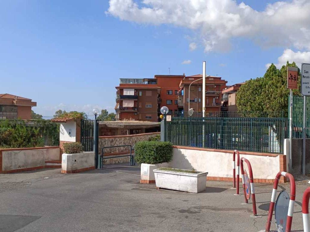 appartamento in vendita a San Giovanni la Punta in zona Trappeto