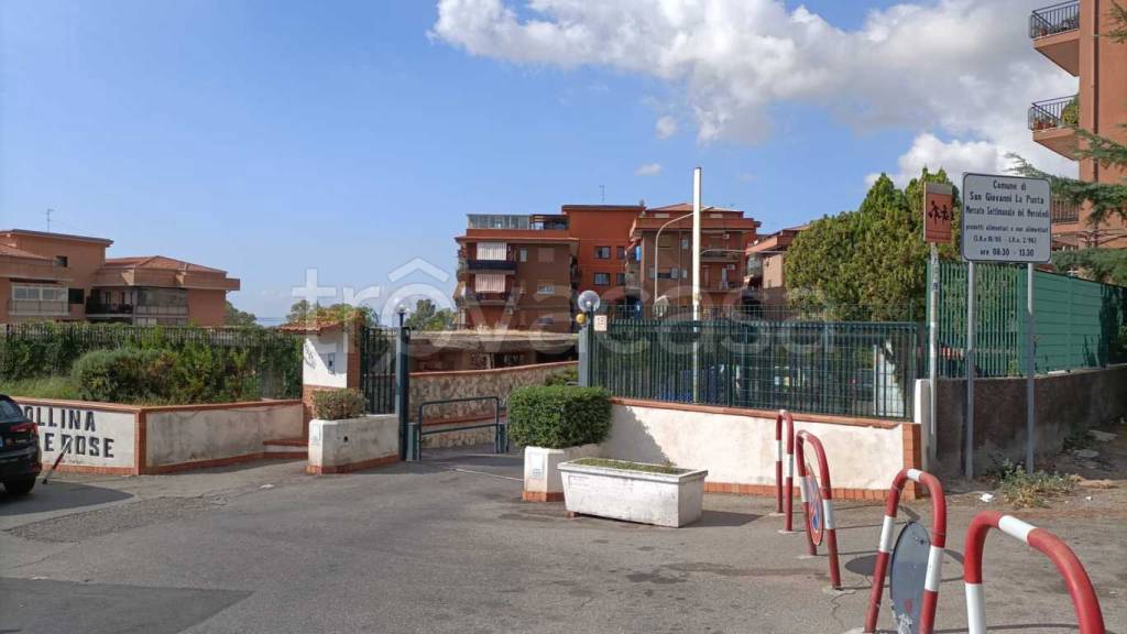 appartamento in vendita a San Giovanni la Punta in zona Trappeto