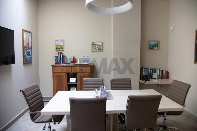 ufficio in vendita a San Giovanni la Punta