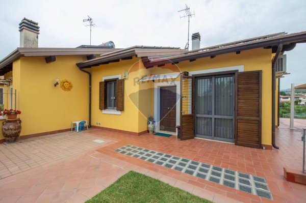 casa indipendente in vendita a San Giovanni la Punta