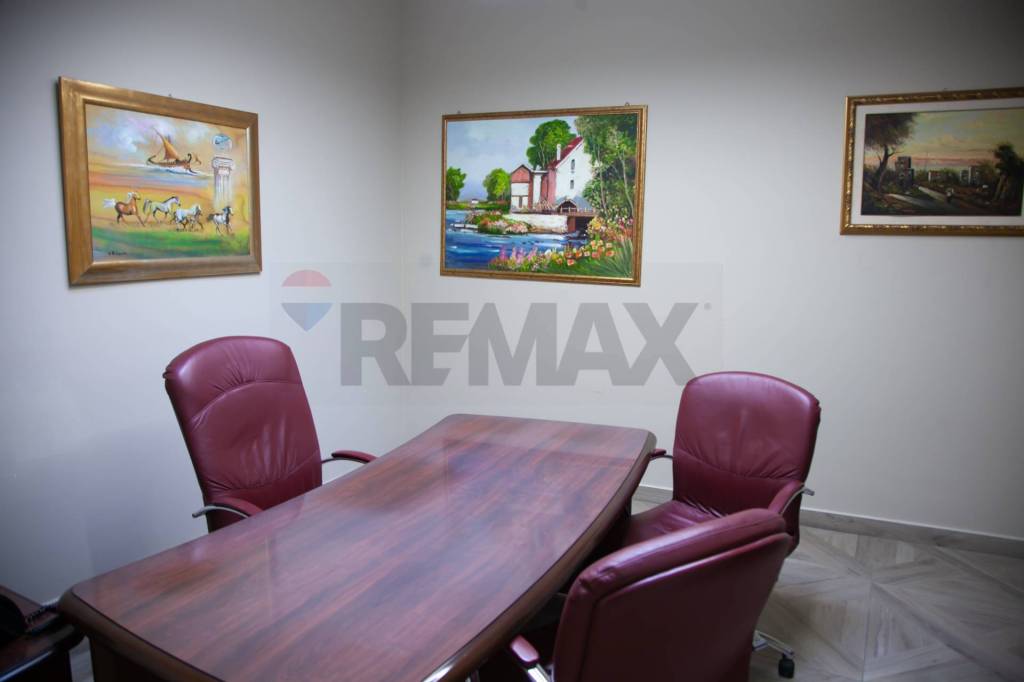 ufficio in vendita a San Giovanni la Punta