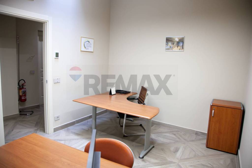 ufficio in vendita a San Giovanni la Punta