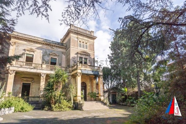 casa indipendente in vendita a San Giovanni la Punta