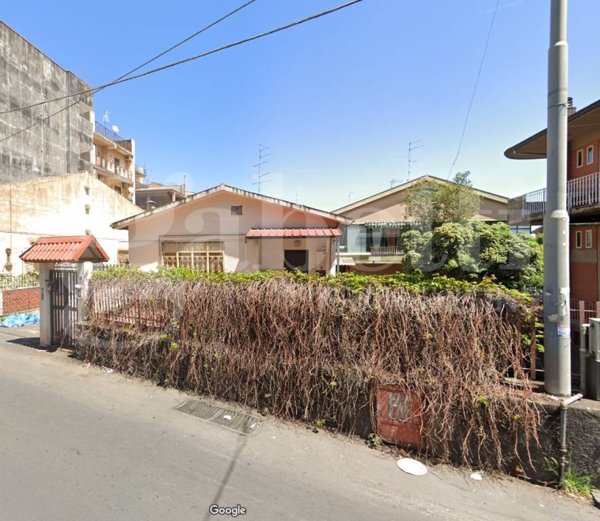 casa indipendente in vendita a San Giovanni la Punta