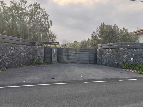 terreno agricolo in vendita a San Giovanni la Punta