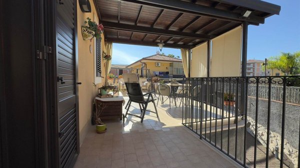 casa indipendente in vendita a San Giovanni la Punta