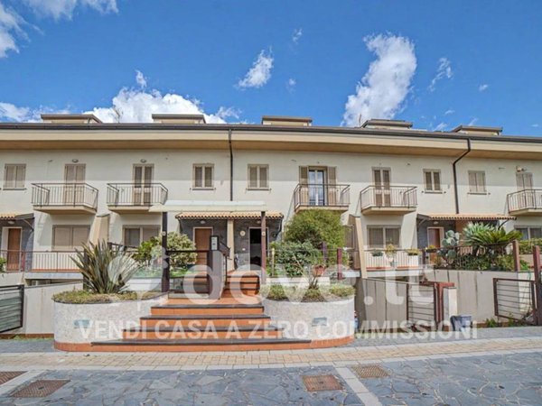 casa indipendente in vendita a San Giovanni la Punta