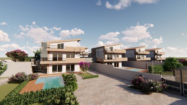 casa indipendente in vendita a San Giovanni la Punta