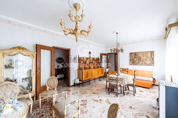 appartamento in vendita a San Giovanni la Punta in zona Trappeto