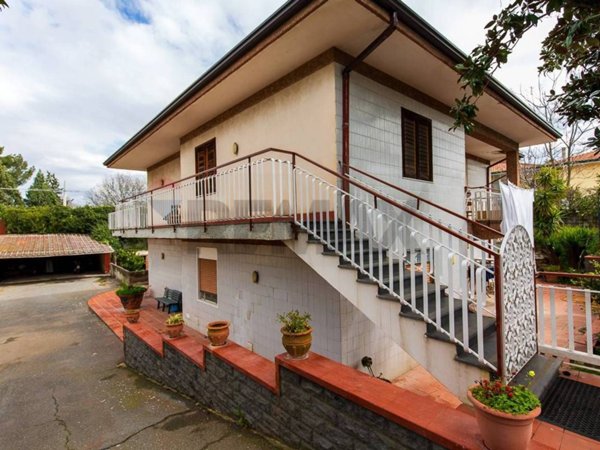 casa indipendente in vendita a San Giovanni la Punta
