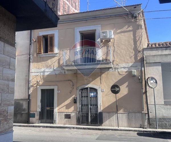 casa indipendente in vendita a San Giovanni la Punta