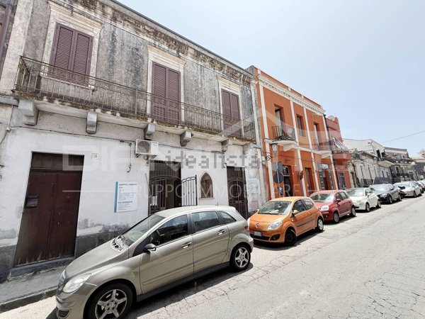 casa indipendente in vendita a San Giovanni la Punta