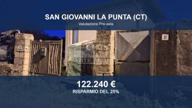 casa indipendente in vendita a San Giovanni la Punta
