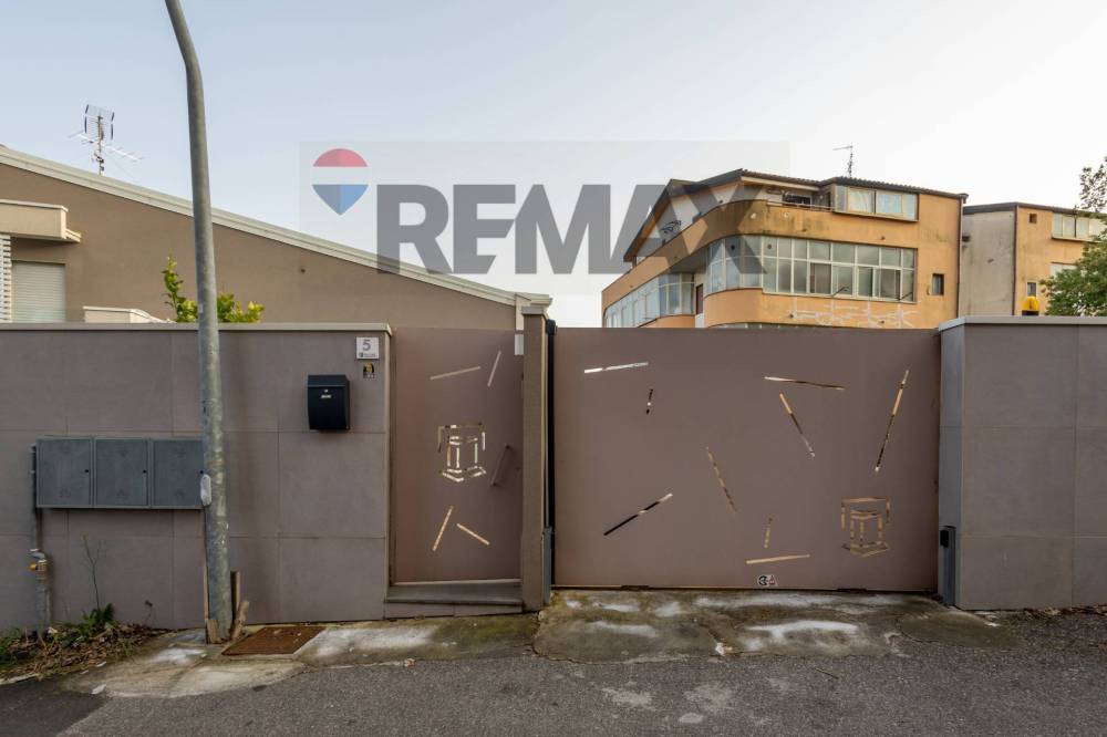 casa indipendente in vendita a San Giovanni la Punta