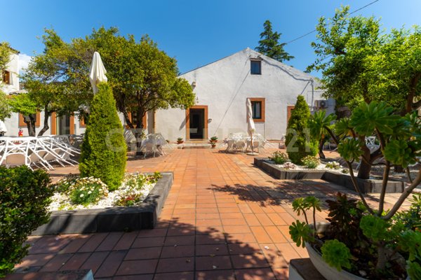 casa indipendente in vendita a San Giovanni la Punta