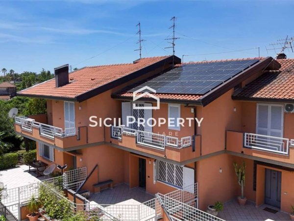casa indipendente in vendita a San Giovanni la Punta