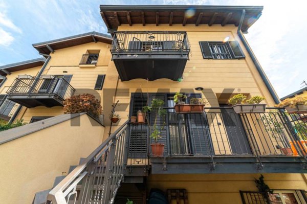 casa indipendente in vendita a San Giovanni la Punta